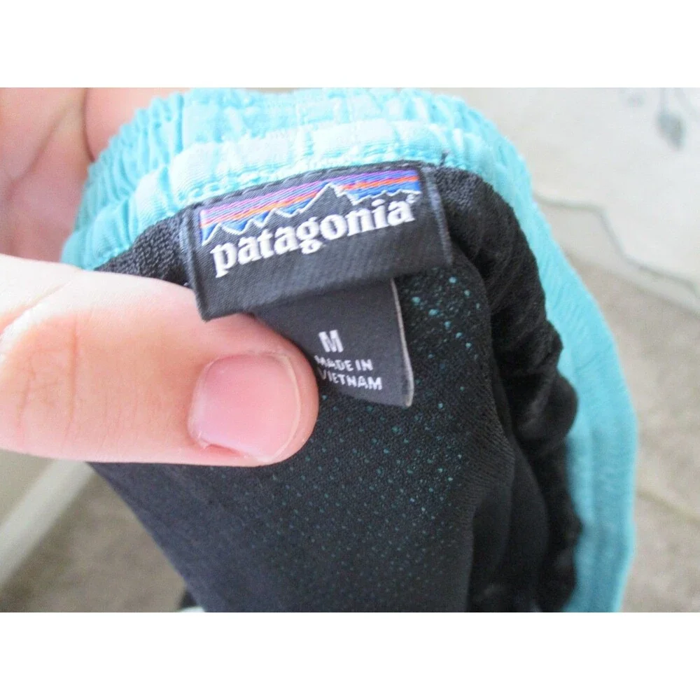 Patagonia swim trunks mens M blue lined turqoise